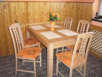 /album/jedalenske-stoly-stolicky/p1020090-jpg/