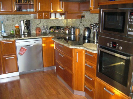 Dvierka-BUK masív morený